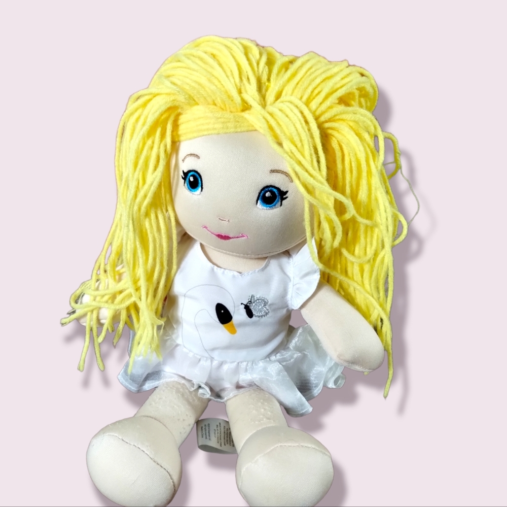 ✓CBOCS Distributed Cracker barrel stuffed blonde  rag doll 2016 Snaptoys